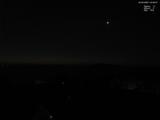 04 : 32