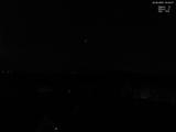 03 : 00