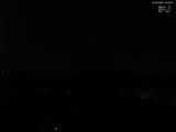 03 : 08