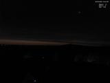 04 : 44