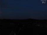 21 : 00
