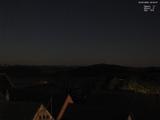 03 : 40