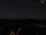 03 : 30