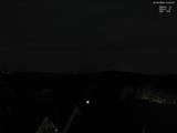 01 : 00
