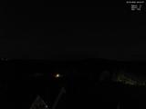 02 : 04
