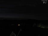 03 : 48