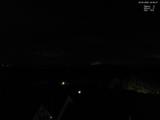 22 : 56