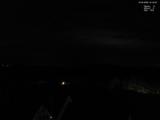 01 : 44