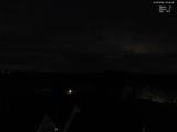 03 : 44