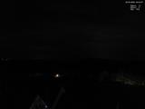 02 : 04
