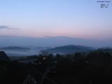 04 : 44