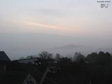 05 : 44