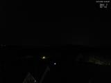 23 : 08