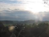 06 : 44