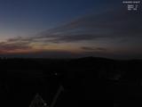 03 : 24