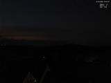 03 : 04