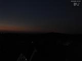 03 : 10