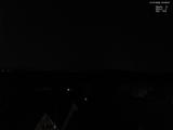 03 : 08