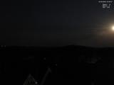 23 : 08