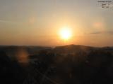 06 : 16