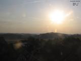 06 : 44
