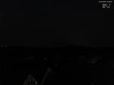 22 : 08