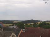 14 : 00