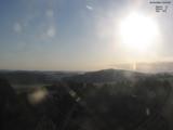 07 : 00