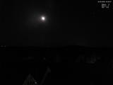 02 : 32