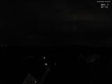 02 : 10