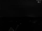 04 : 30