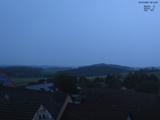06 : 10
