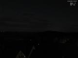01 : 00
