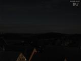 02 : 10