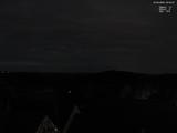 02 : 00