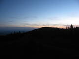 22 : 08