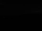 23 : 04