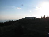 19 : 44