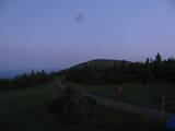 04 : 00