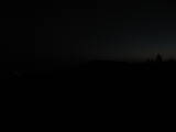 22 : 00