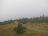 09 : 40